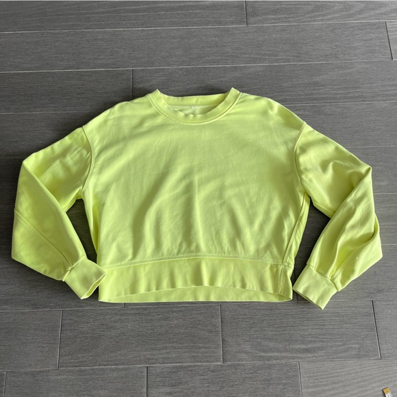 Lululemon Perfectly Oversized Cropped Crew Neon Garment Dye Highlight Yellow 4 - Picture 10 of 15